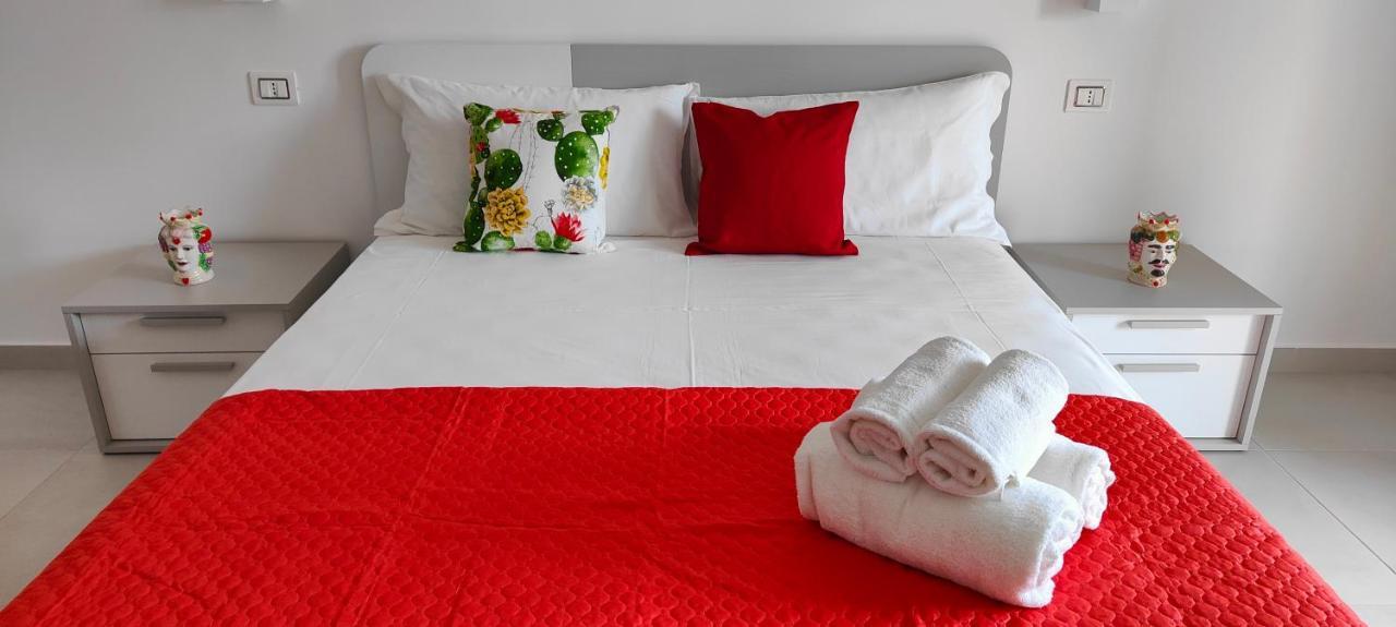 Casa Vacanze Rainbow, Siracusa Szirakúza Kültér fotó