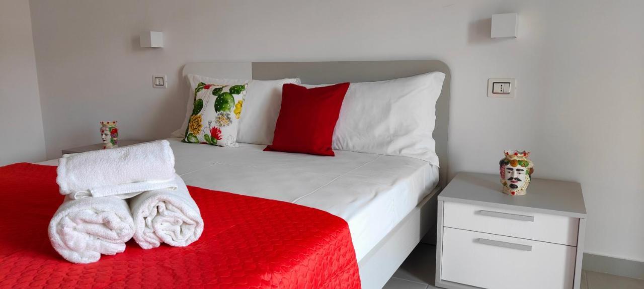 Casa Vacanze Rainbow, Siracusa Szirakúza Kültér fotó